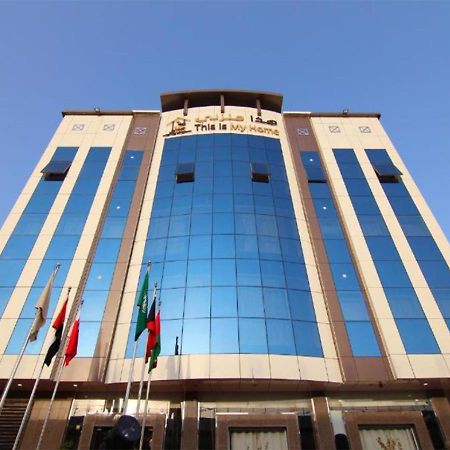هذا منزلى الحمراء Riyadh Exterior photo